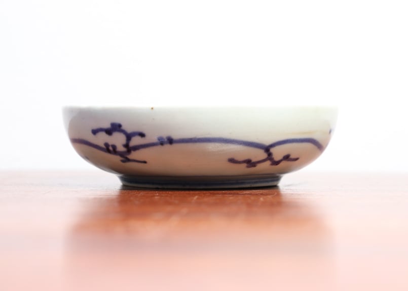 江戸中期染付花唐草文なます皿(筒江窯)① | 吉祥寺PukuPuku 江戸中期染付花唐草文なます皿(筒江窯)① | 吉祥寺PukuPuku