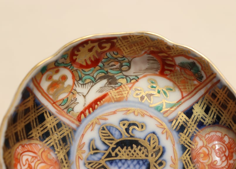 明治前期色絵桃と鶴図通り物豆皿② 少甘手 | 吉祥寺PukuPuku