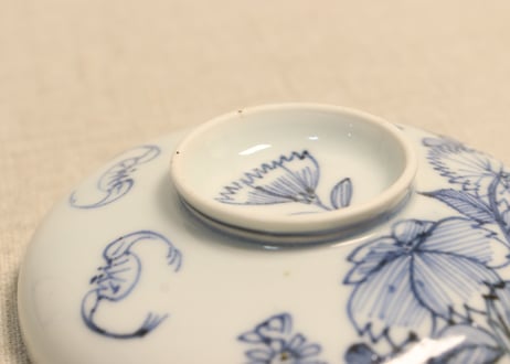 江戸後期染付菊と蝙蝠図飯茶碗