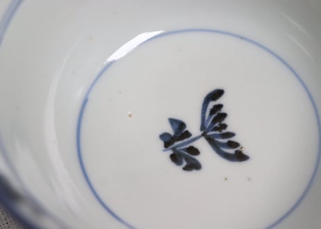 江戸後期染付草花割絵と雪輪図蓋茶碗