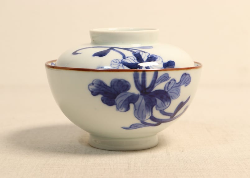 江後期～明治時代 豊楽燒 染付 金彩 菊花絵文　湯呑み5点　茶器　手書き　尾張 DSCF6485_480x480.jpg?v=1675759749