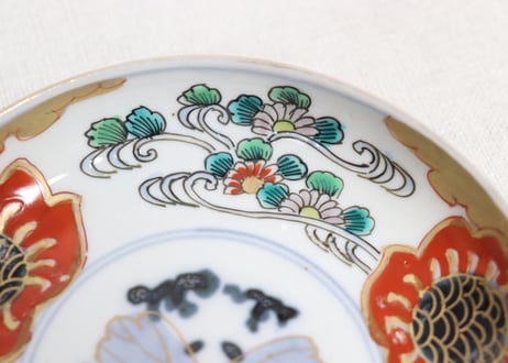 明治前期色絵流水に菊と青玉図小皿