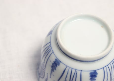 江戸幕末染付よろけ文図ギザ縁向付