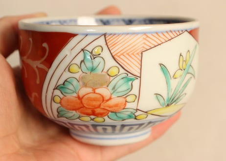 江戸幕末色絵牡丹と菖蒲図湯呑②高台窯傷