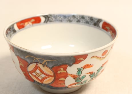 明治前期色絵萩と七宝文図飯茶碗①窯傷