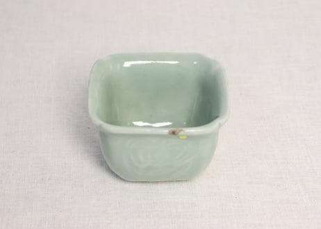 江戸中期青磁陽刻鳳凰と団龍図角向付 ひっつき