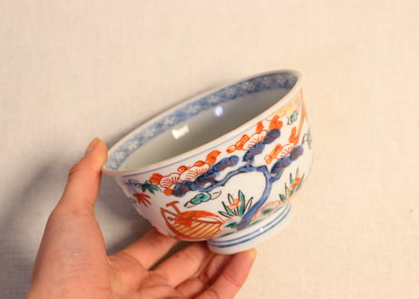 明治前期色絵花鳥に舟図飯茶碗　黒点