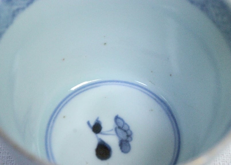 お値下げ中　江戸中　極上　蕎麦猪口　　花散らし図　1740～1770年 Amazon｜BARBAR 馬場商店 蕎麦猪口大事典 色絵 コンゴウインコ
