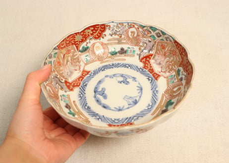 明治前期色絵鶉と鶴丸図大なます皿②　見込み薄め