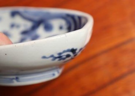 江戸中期染付流水に菊図舟形皿①
