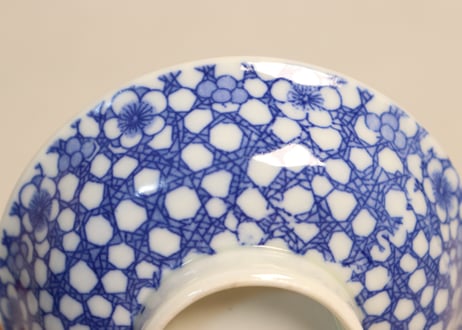 明治後期~大正銅判氷裂に梅図飯茶碗①