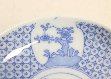 明治後期~大正銅判梅牡丹菊と幾何学文図小皿