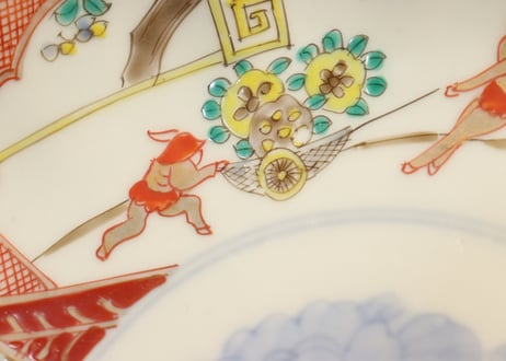 明治前期色絵果物籠引き人物図7寸皿