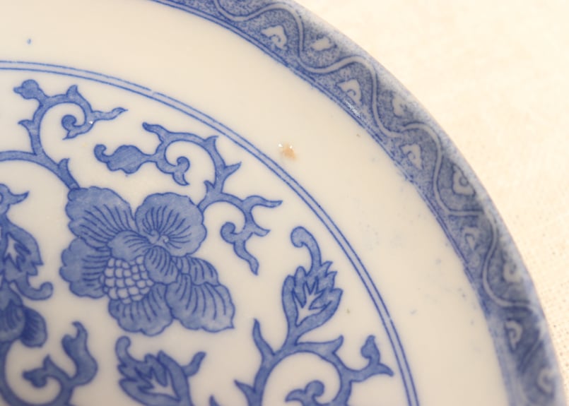 明治後期～大正銅判花と唐草図5寸皿 | 吉祥寺PukuPuku