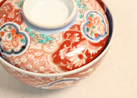 明治前期色絵獅子牡丹と幾何学文図飯茶碗②窯傷