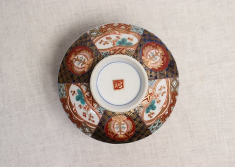 明治前期色絵桃と六方に松竹梅と牡丹図通り物蒸茶碗