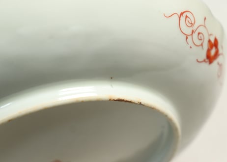 明治前期色絵三方菊図通り物7寸皿①文字大,蝶青色