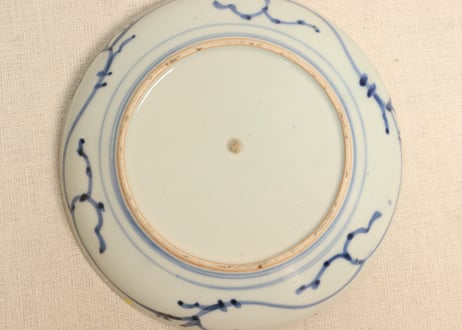 江戸中期染付鉄線図６寸皿②　小ニュウ有
