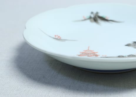 明治後期～大正赤絵金彩山水図通り物5.5寸皿
