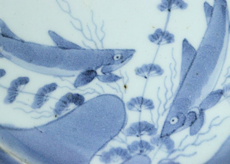 江戸中期染付鮎図6.5寸皿 小ホツ | 吉祥寺PukuPuku