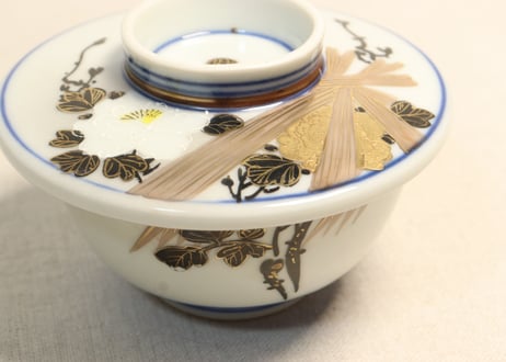 明治後期～大正色絵牡丹図蒸茶碗