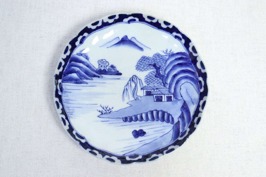 明治後期～大正染付山水図花柄縁7寸皿 | 吉祥寺PukuPuku