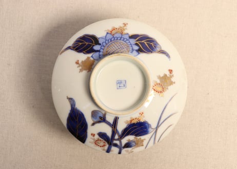 明治前期赤絵金彩草花図蒸茶碗