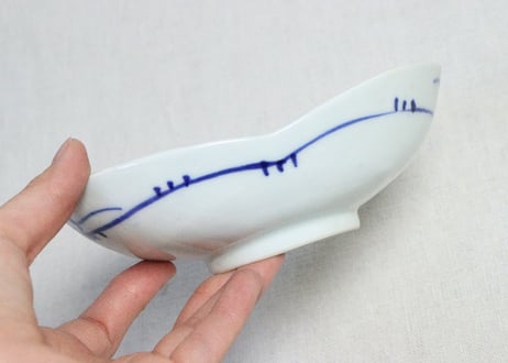 大正～昭和戦前染付養老の滝図楕円小鉢