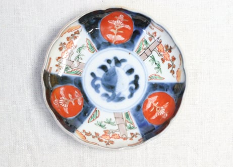 明治前期色絵桃と竹梅図通り物小皿