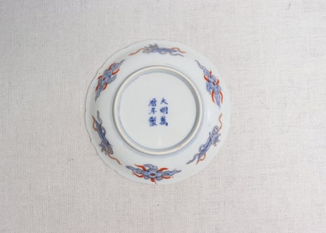 明治前期色絵龍と四君子図小皿