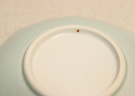 昭和戦前青磁陽刻葉柄小皿