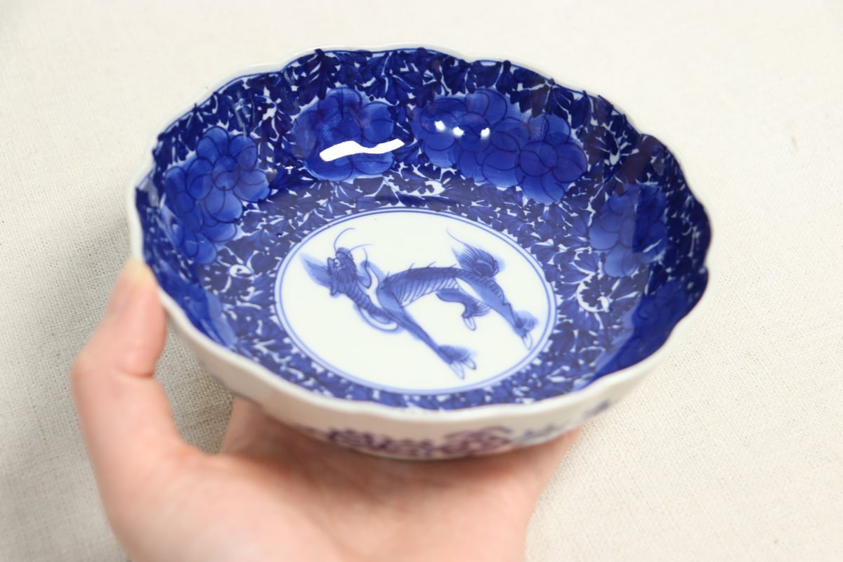 明代 染付 麒麟図 大皿 古陶磁 飾皿 骨董 直径29.1cm 明治前期染付麒麟と牡丹図なます皿②高台ホツ | 吉祥寺PukuPuku