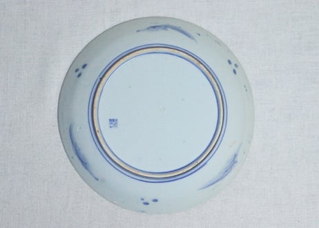 明治前期染付山水図7寸皿②　かたつき