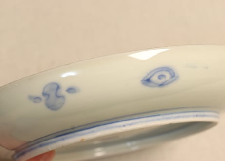 明治前期色絵桃と菊図６寸皿