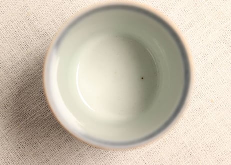江戸中期色絵草花と亀甲図のぞき(大ぶり) 小ニュウ