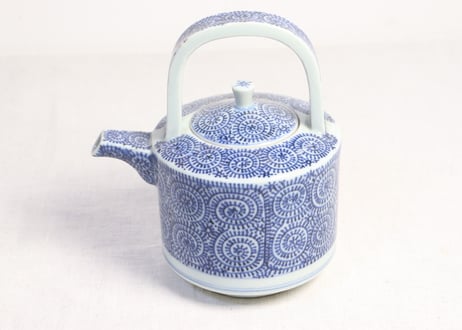 明治前期染付蛸唐草文銚子2pセット トリアシ,蓋ホツ,注ぎ口ノミホツ