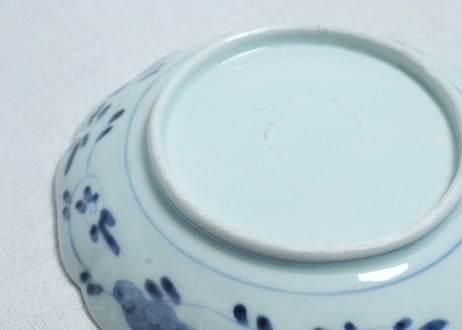 江戸幕末染付線描き蝶と牡丹図６寸皿