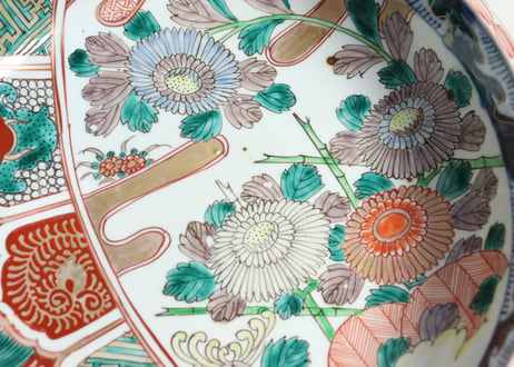 明治前期色絵菊と鶴亀図三ツ組鉢