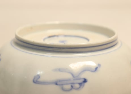 明治前期色絵桃に牡丹と七宝文なます皿①