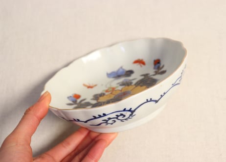 明治前期色絵葵と蝶図なます皿② 窯傷