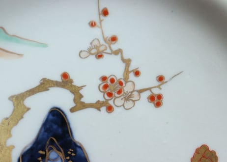 明治前期色絵梅と福寿草図5.5寸皿
