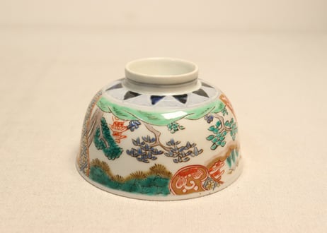 明治前期色絵山水図飯茶碗
