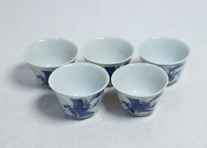 明治前期染付草花と文字図煎茶碗 5客組 | 吉祥寺PukuPuku