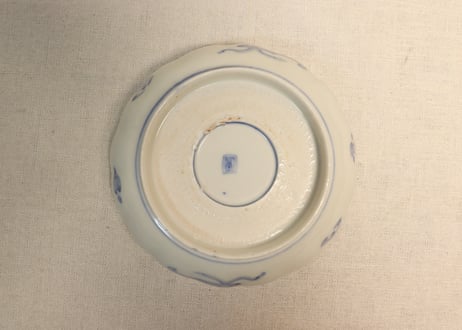 明治前期色絵桃に牡丹と七宝文なます皿①