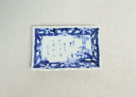 角皿 角長皿 印判 染付 微塵唐草 明治 大正 ベロ藍 松竹梅 窯傷 角皿 角長皿 印判 染付 微塵唐草 明治 大正 ベロ藍 松竹梅 窯傷 - メルカリ