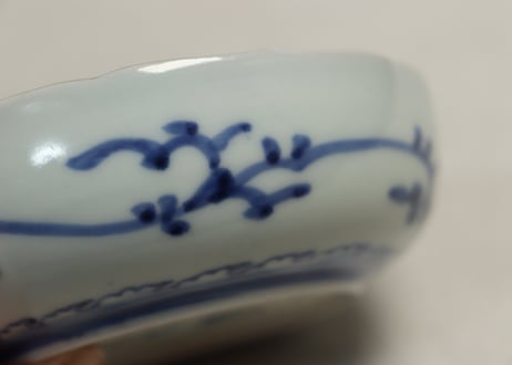 江戸中期金彩染付牡丹図小なます皿②ノミホツ
