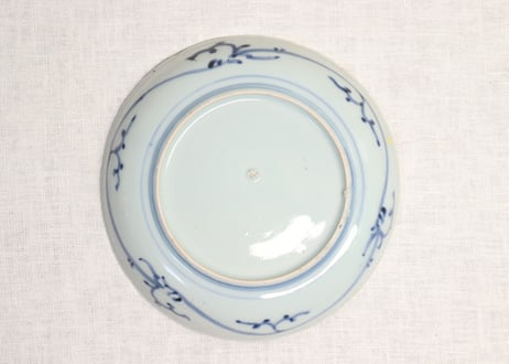 江戸中期染付二方に蕪図6寸皿 ノミホツ