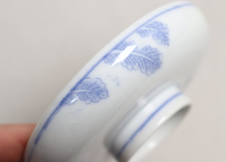 明治後期～大正銅判鼠大根図蓋茶碗①