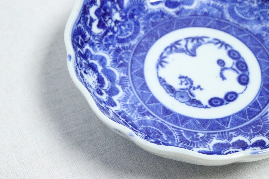 後期明漳州平河窯不死鳥牡丹模様染付大皿民後期 アンティーク」明治大正 染付なます皿 牡丹モチーフ