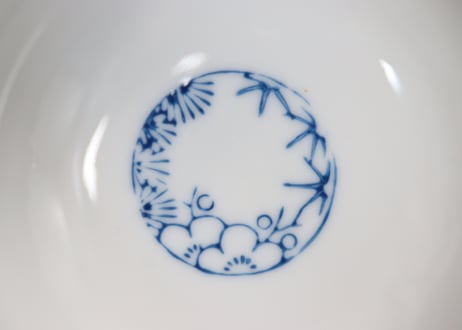 大正～昭和戦前ゴム判色絵菊図蓋茶碗